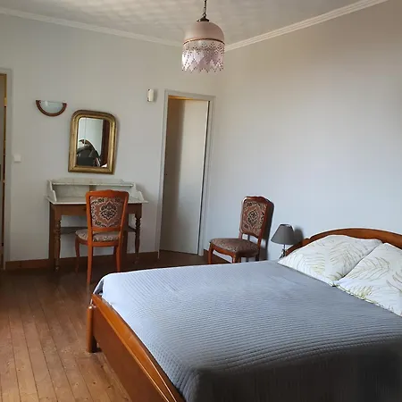 D'hotes - Le Paradis 3*